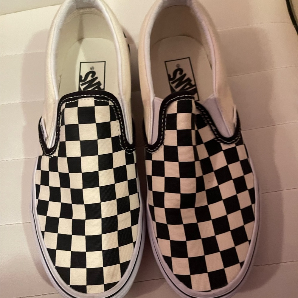 Vans checkerboard slip on